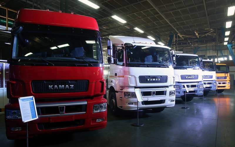 КАМАЗ заработал и будет выпускать 180 грузовиков ежедневно