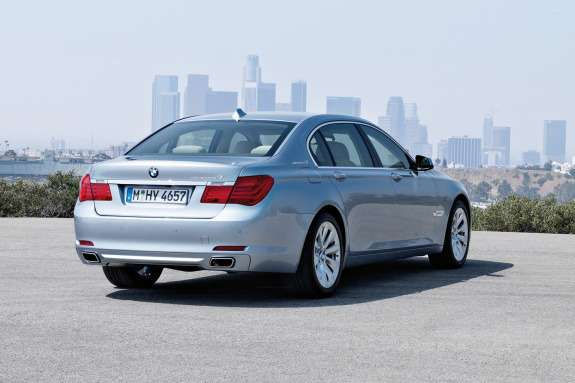 BMW 7 ActiveHybrid side-rear view