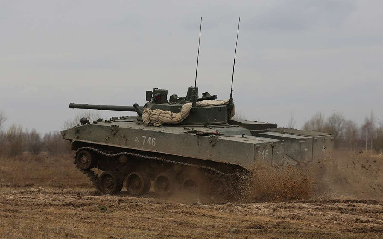 Боевая машина десанта: зачем российской армии БМП-лайт? — фото 922276