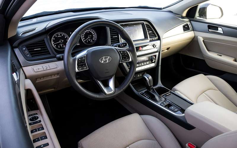 Новая Hyundai Sonata в вопросах и ответах
