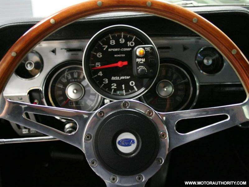 Купить за 60 секунд: Ford Shelby Mustang «Eleanor» 1967 года — фото 348827