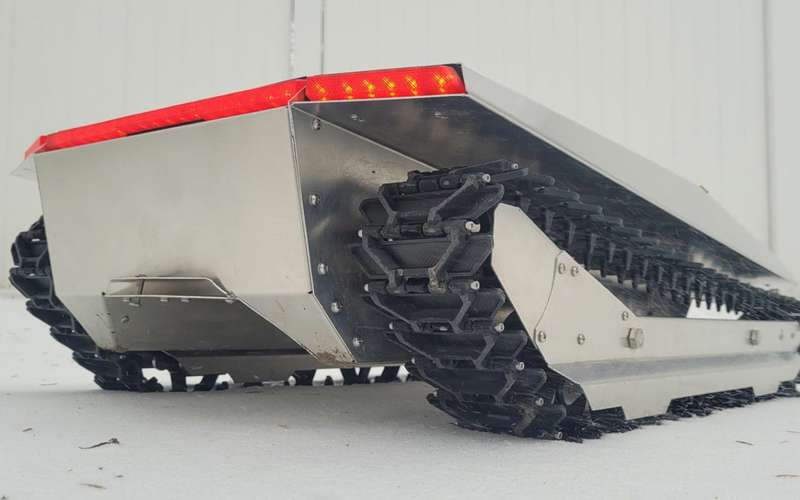 Снегоуборочный танк — видео нового гаджета