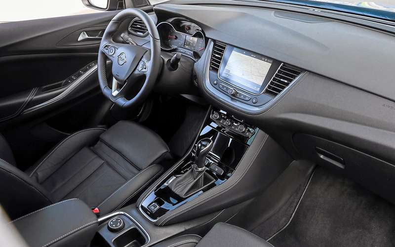 Toyota RAV4 и Opel Grandland X — большой тест