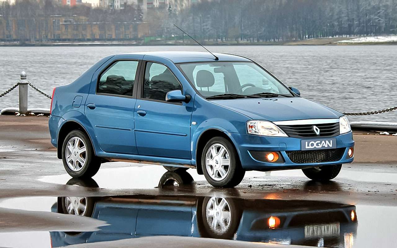 От покупки Renault Logan первых годов выпуска лучше отказаться: цинковать кузова стали лишь в 2007-м.