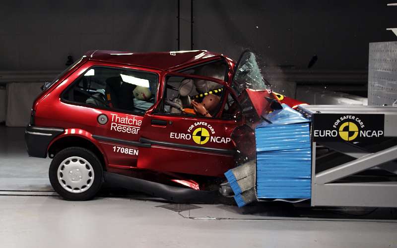 Euro NCAP отметил юбилей показательным шокирующим краш-тестом