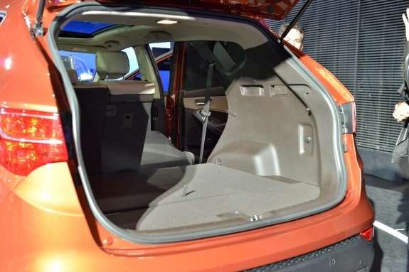 Hyundai Santa Fe Sport trunk