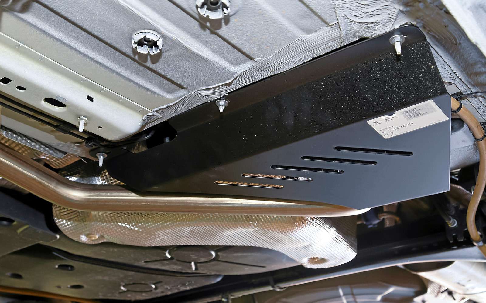 Обновленный Citroen C4 sedan: да будет свет! — фото 640454