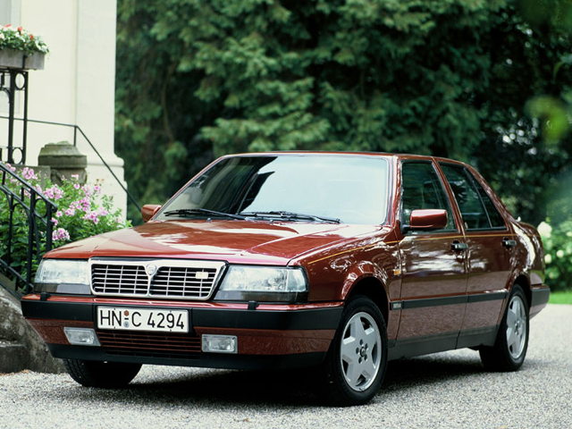 Lancia Thema 8:32 второго выпуска, 1988 — 1992 гг. Построено 1601 машина.