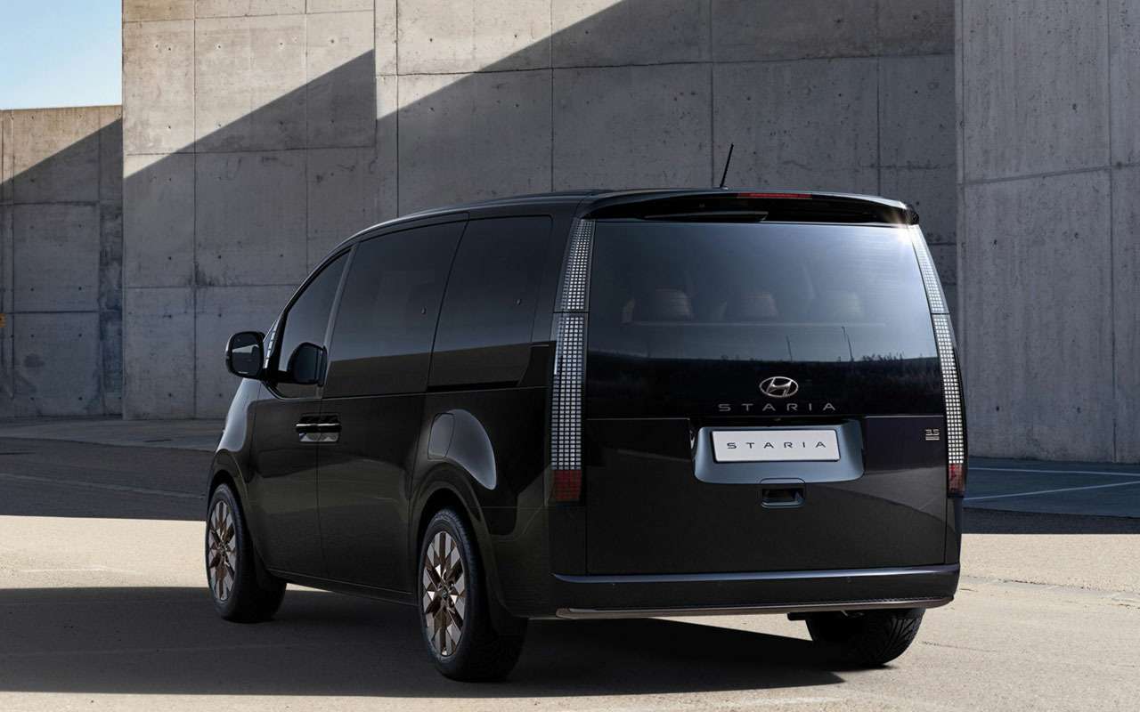 У Hyundai еще одна новая модель — Staria — фото 1239208