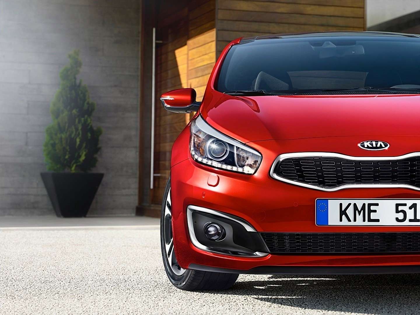 2016-kia-cee-d-brings-subtle-visual-upgrades-new-engines-and-sporty-gt-line-photo-gallery_17