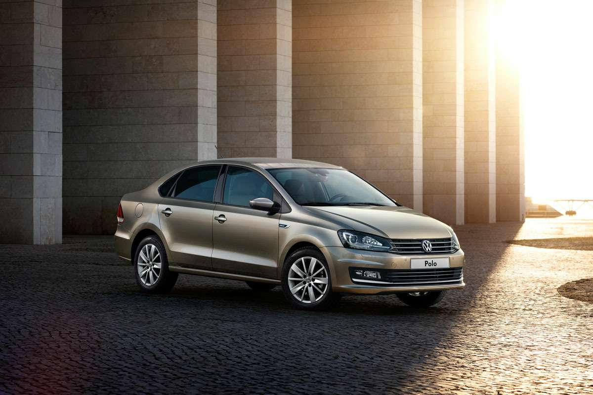 The_New_Volkswagen_Polo_(1)
