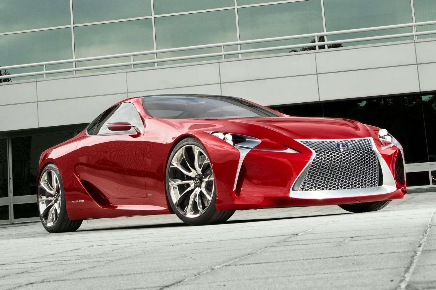 Lexus LF-LC Concept side-front view_no_copyright