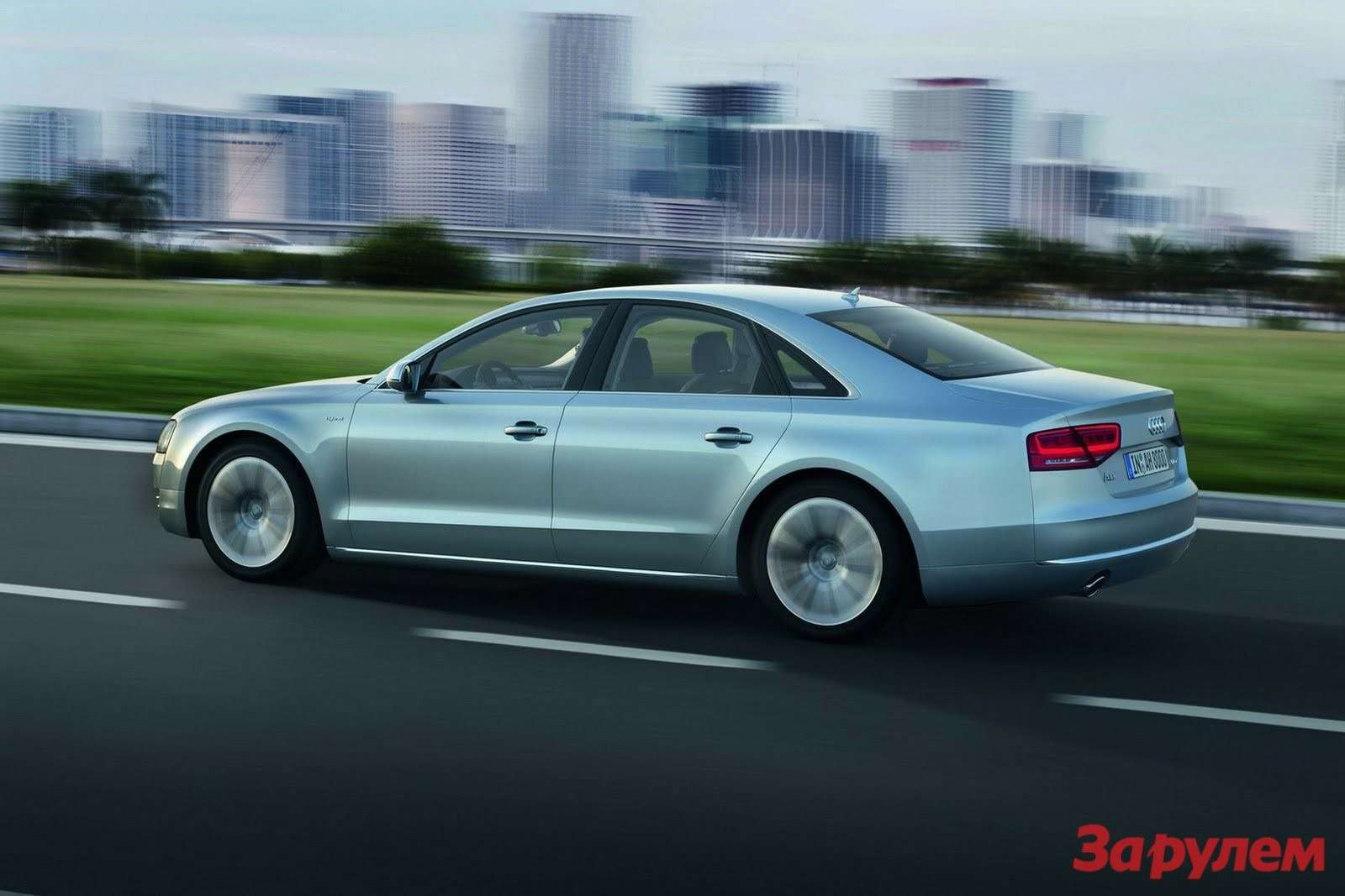 2013-Audi-A8-Hybrid-2