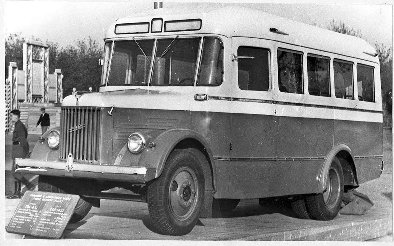 Автобусы из СССР — серийные и экспериментальные — фото 1035344