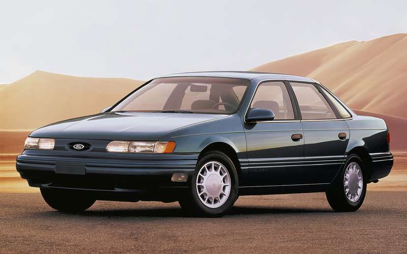 Ford Taurus 1992 года был, наверноt, самым популярным Тарасом в России.