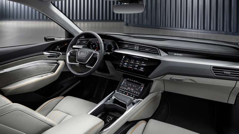 Audi e-tron в России: заказы уже принимают, цена известна
