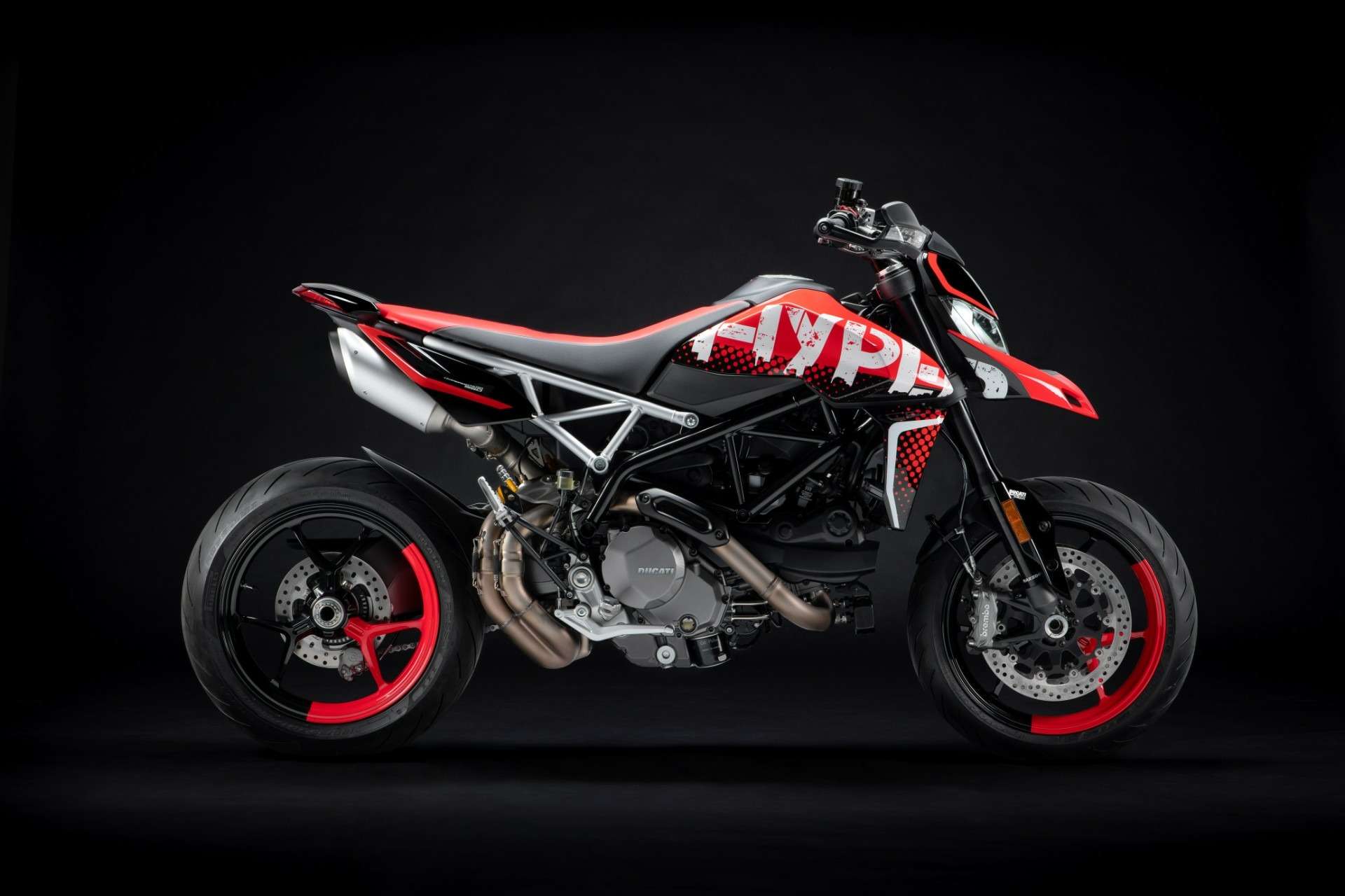 Ducati показала мотоцикл Hypermotard в варианте 950 RVE — фото 1141064