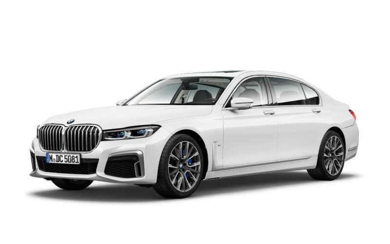 Обновленную «семерку» BMW рассекретили до премьеры