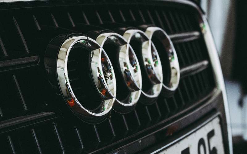 Отзывают Audi Q5: со спинками что-то не то