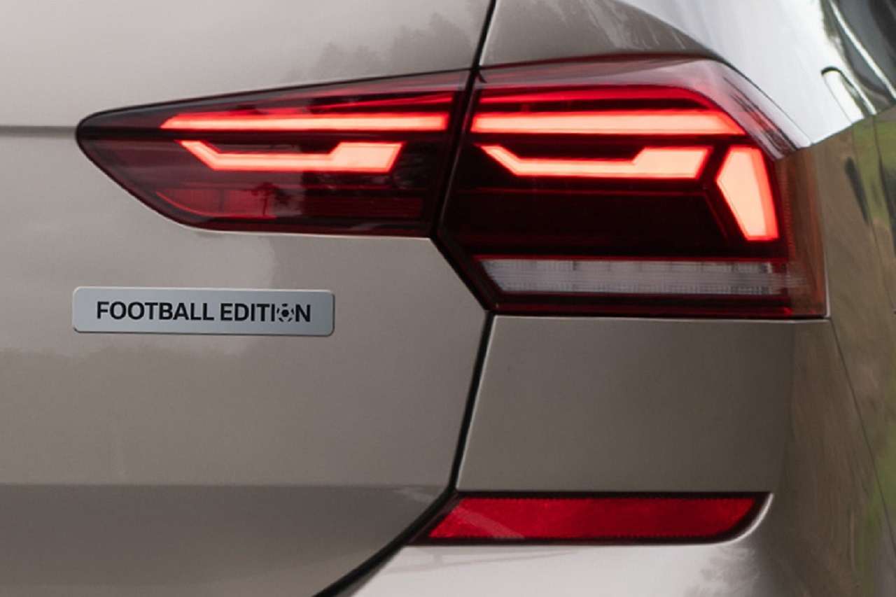 Volkswagen запустил прием заказов на Polo Football Edition — фото 1233119