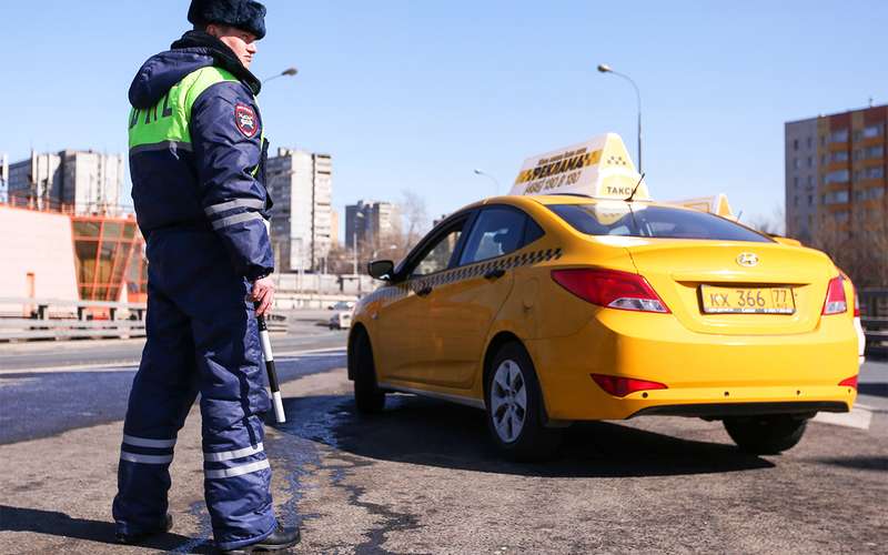 Почему сегодняшние таксисты не умеют ездить — 5 главных причин