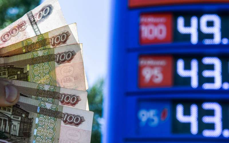 Нефтяники нашли виновных в высоких ценах на бензин