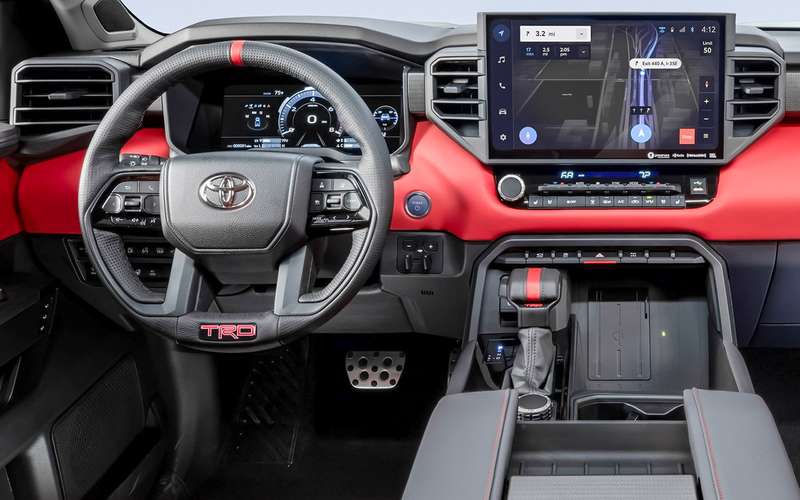Новый пикап Toyota: повезет с комфортом