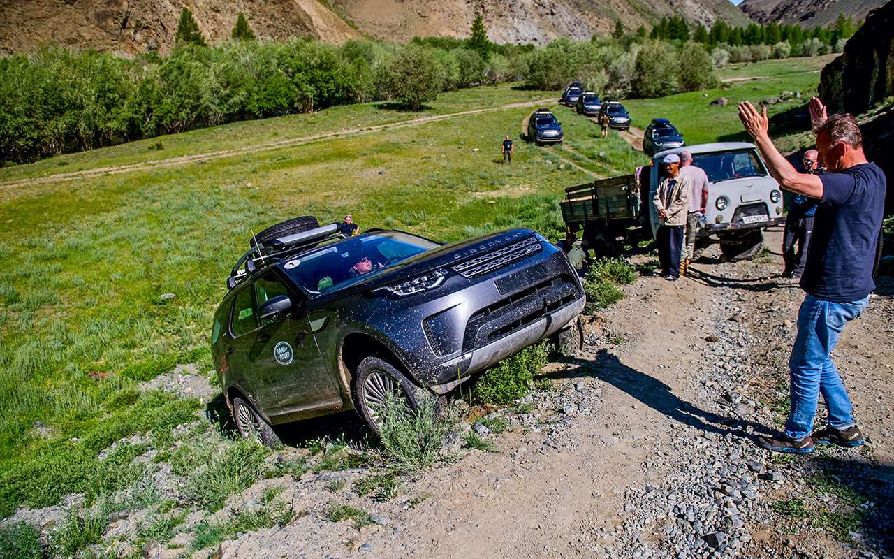 Новый Land Rover Discovery — проверка российским бездорожьем — фото 795271