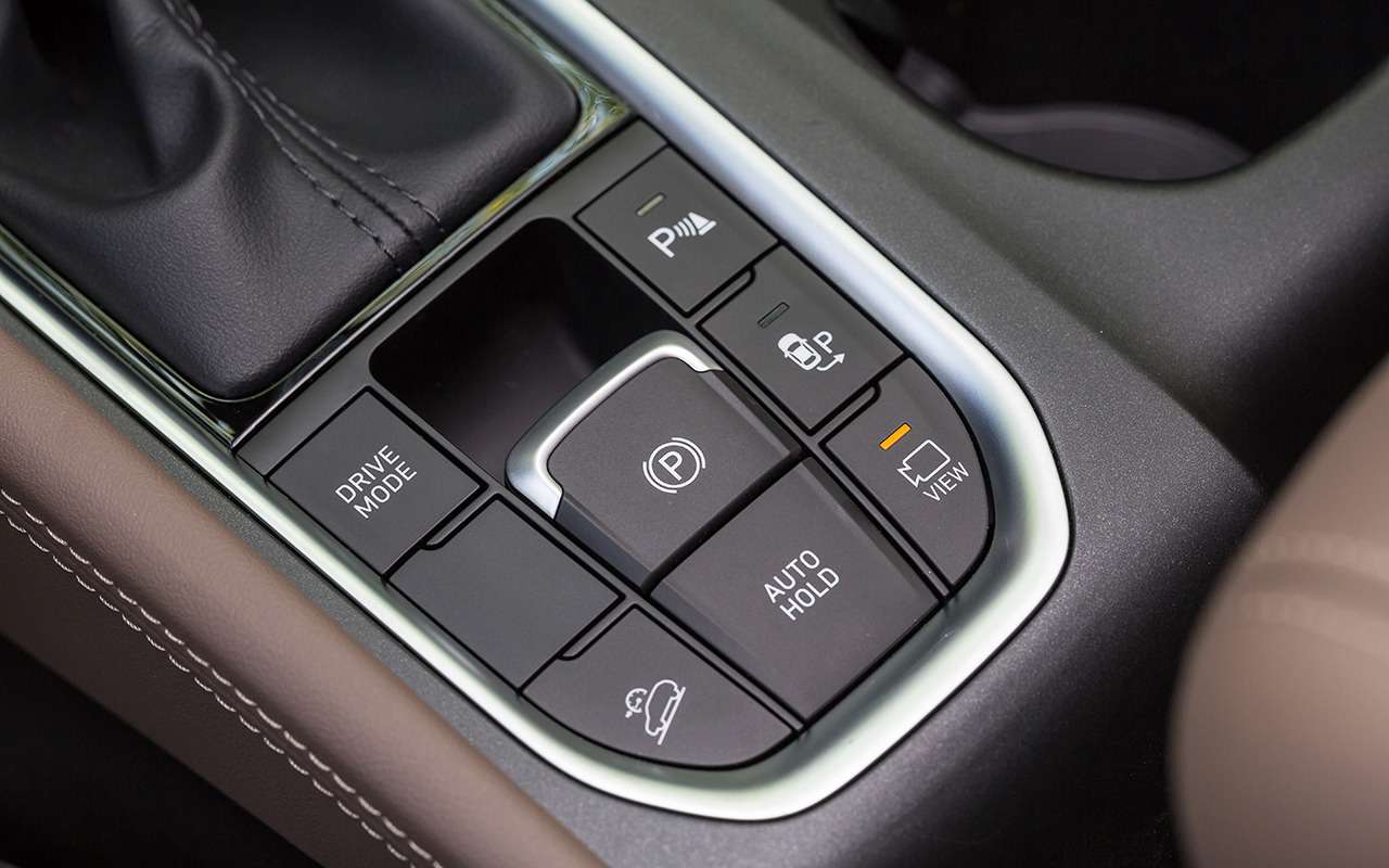 Hyundai Santa Fe: 5 плюсов и 2 особенности, которые нужно учесть перед покупкой — фото 920739