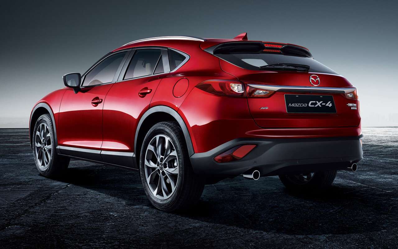 В продаже появилось кросс-купе Mazda CX-4 — цены