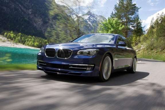 Facelifted Alpina B7 side-front view
