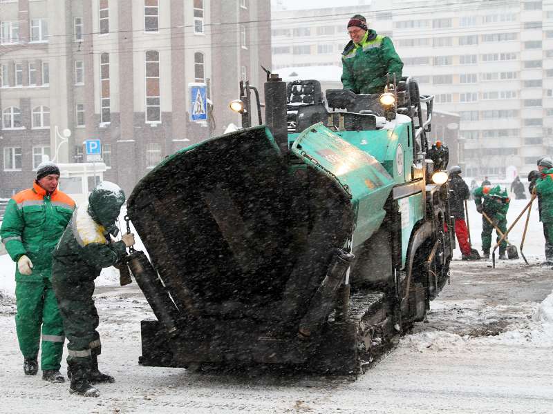 Власти Москвы: ремонт дорог зимой — нормальное явление