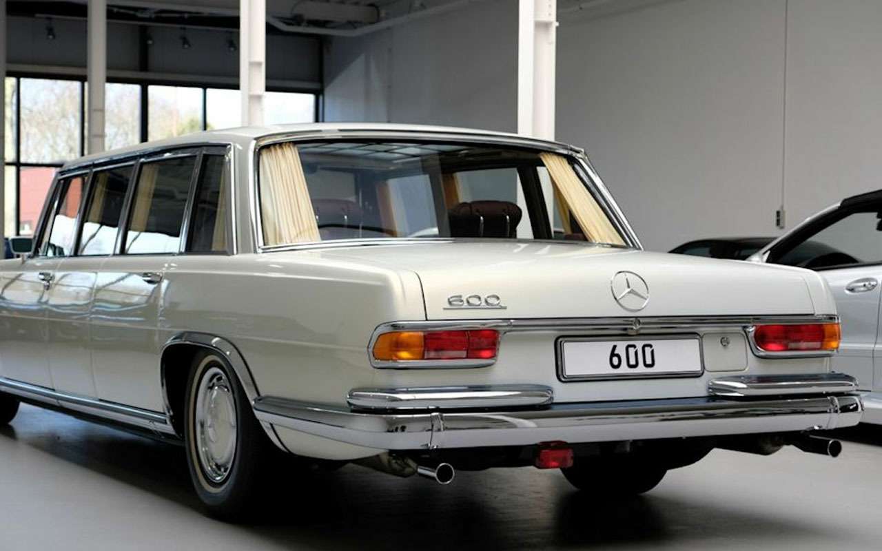Потратили 3 млн евро, продают за 2: Mercedes 1975 года идет со скидкой — фото 1116233