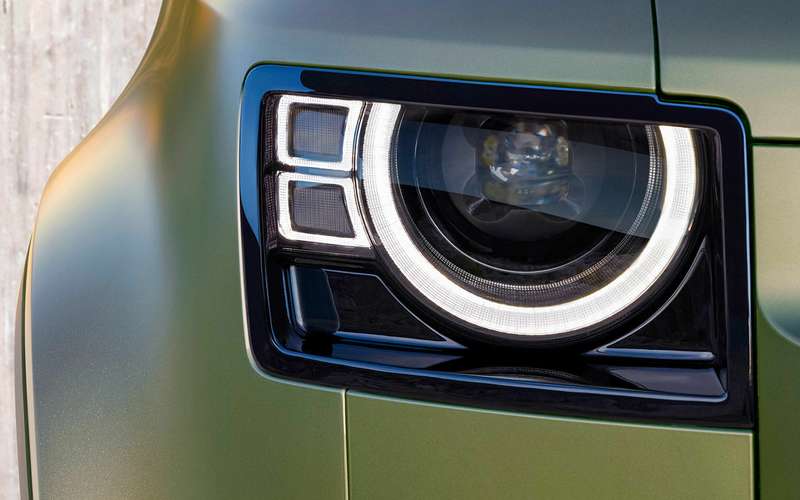 Новый Land Rover Defender: перечисляем главные отличия
