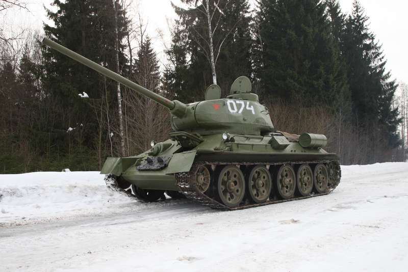 Танк Т-34: огнем и маневром