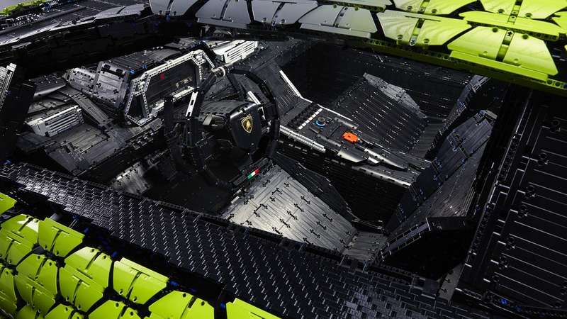 В Lamborghini построили гиперкар из конструктора Lego