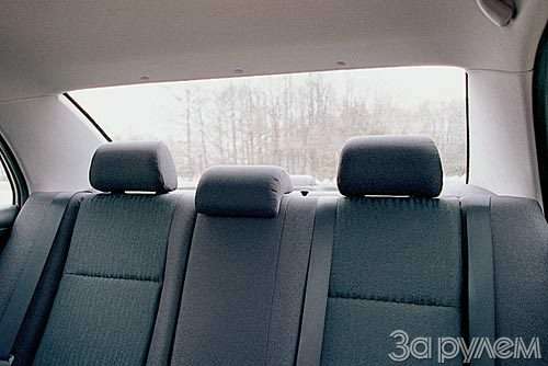 Парк ЗР: Toyota Corolla, Mitsubishi Lancer. Японский синдром — фото 49039