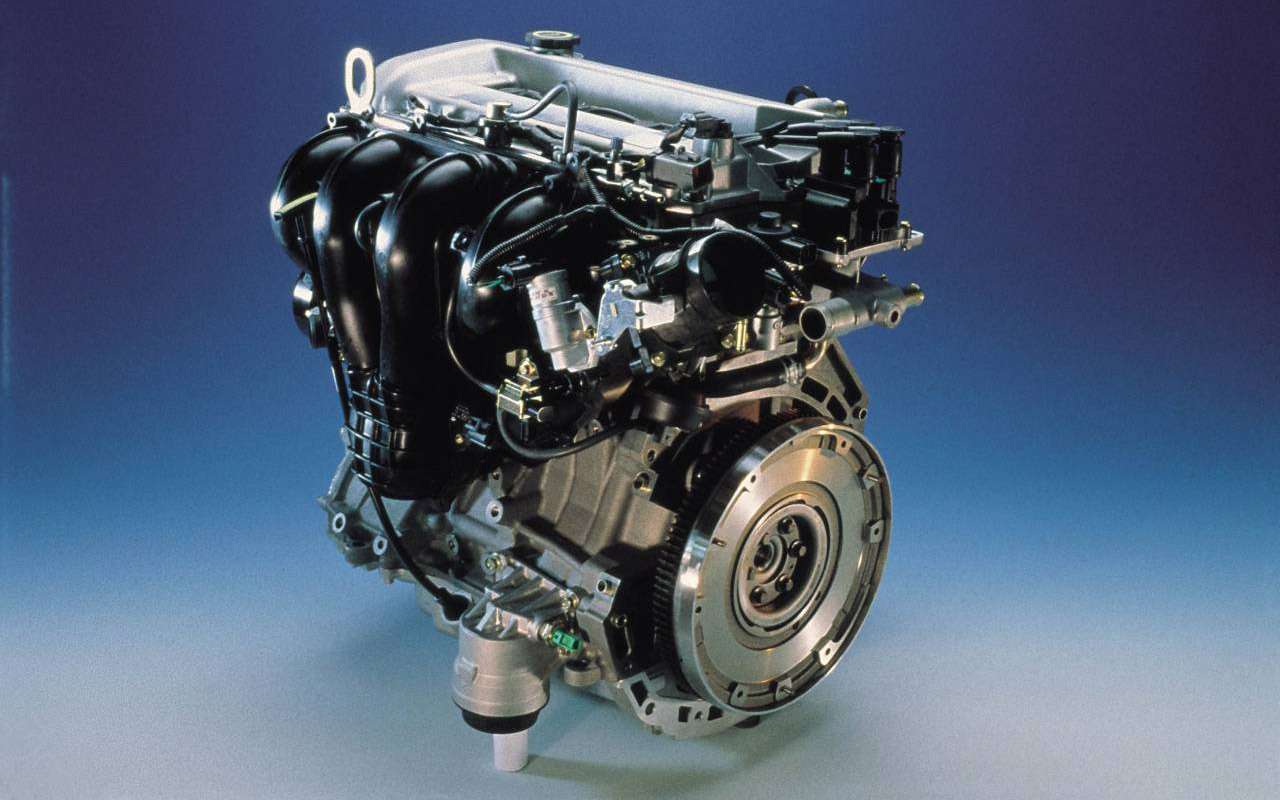 Двухлитровый двигатель серии Duratec отлично подходит Мондео. Как по мощности, так и по надежности.
