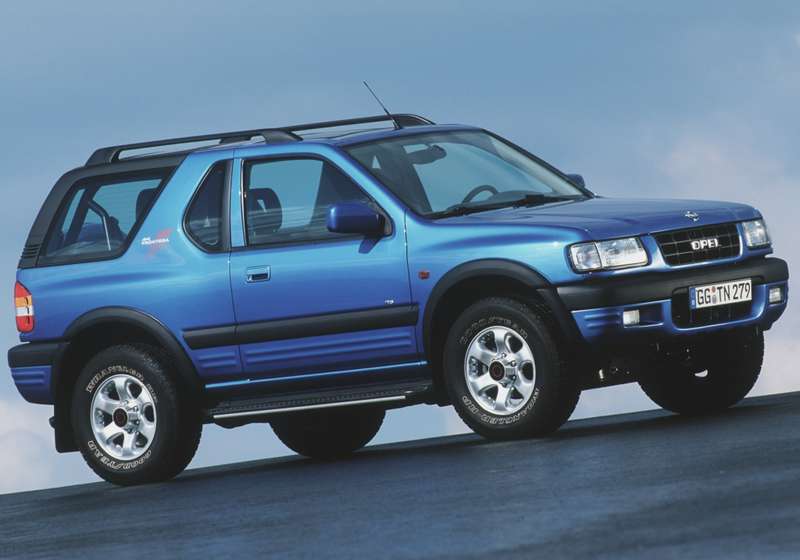  Первый SUV в истории Opel - Frontera, 1991 г. Для европейского рынка эту модель выпускали на заводе Bedford в английском городе Лутоне. 