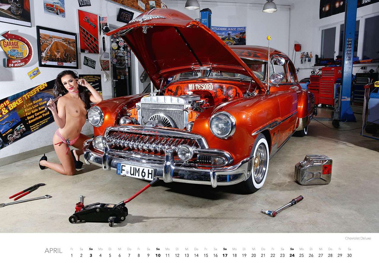 Календарь с девушками «Мечты механика-2022» вышел в свет — фото 1289501