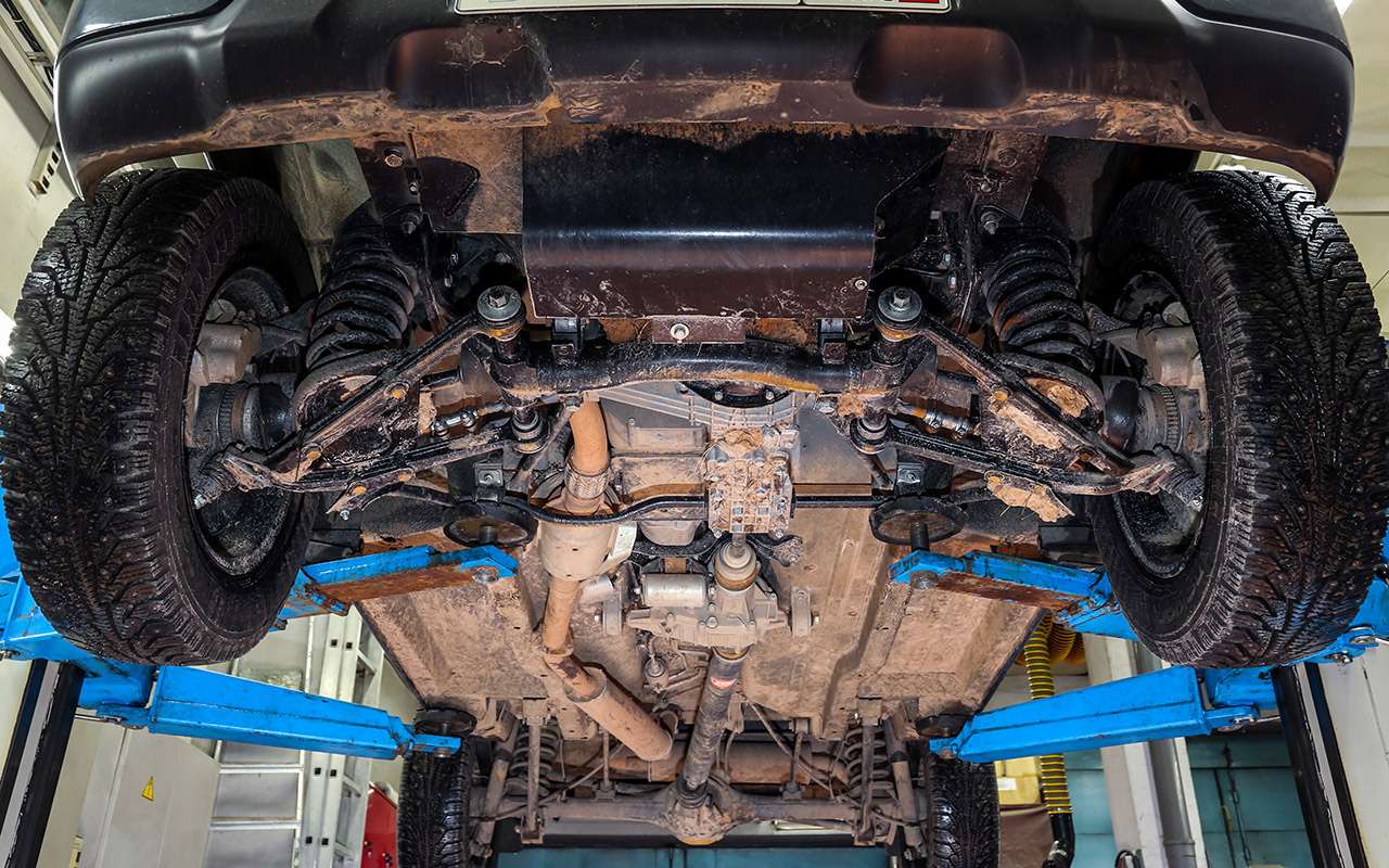 Тест-драйв легенд бездорожья: Lada 4x4, Suzuki Jimny, Jeep Wrangler — фото 1089443