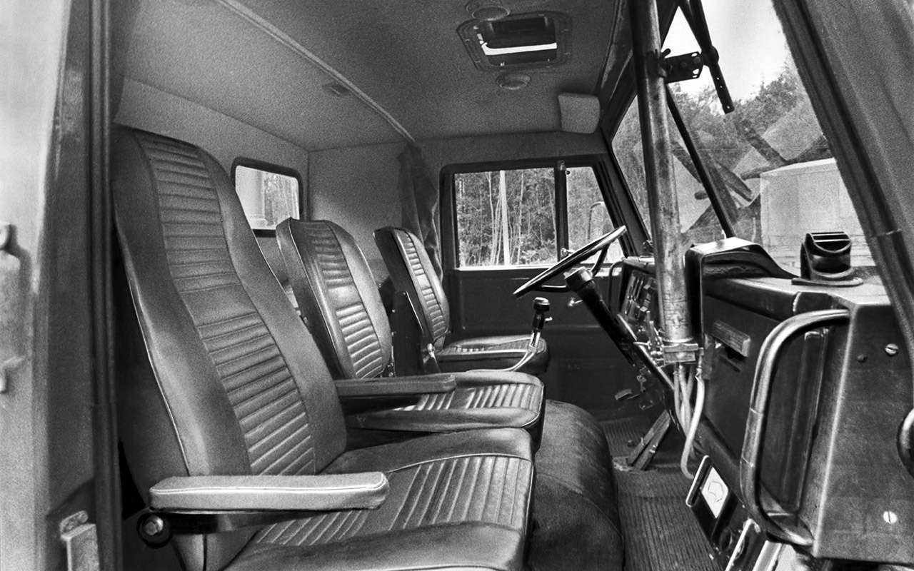 Кабины КамАЗов удивляли водителей простором, комфортом, подрессоренным сиденьем.