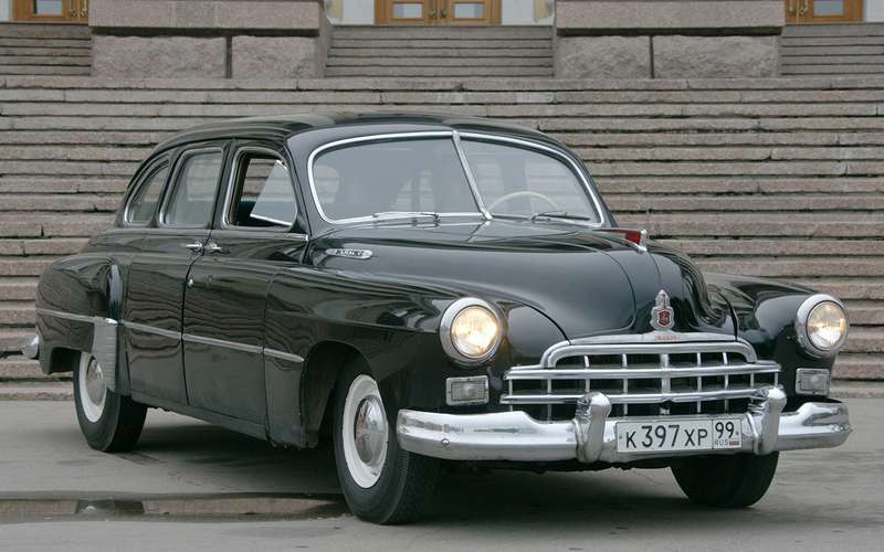 ЗИМ за 20 000 000 рублей и еще 9 раритетных (и дорогих!) советских автомобилей