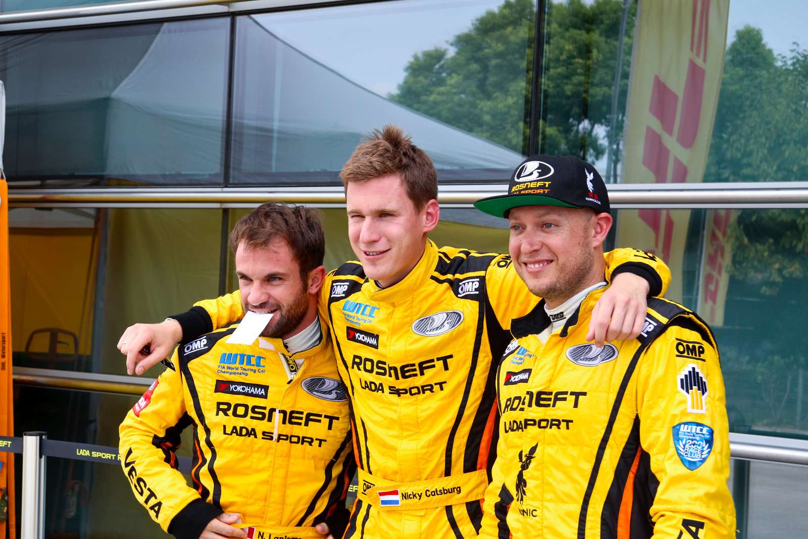 Николя Лапьер, Ники Катсбург, Роб Хафф – в команде «Лада Спорт Роснефть» сезон завершали только титулованные пилоты.