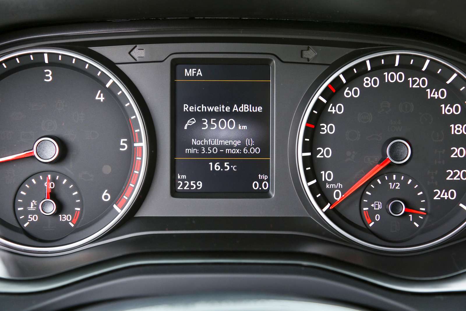 Volkswagen Amarok V6 Aventura: всё включено — фото 616518