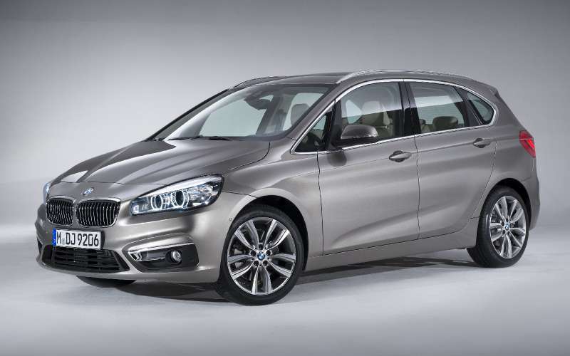 BMW 2-й серии Active Tourer: объявлены рублевые цены