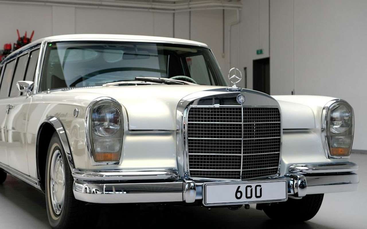 Потратили 3 млн евро, продают за 2: Mercedes 1975 года идет со скидкой — фото 1116234