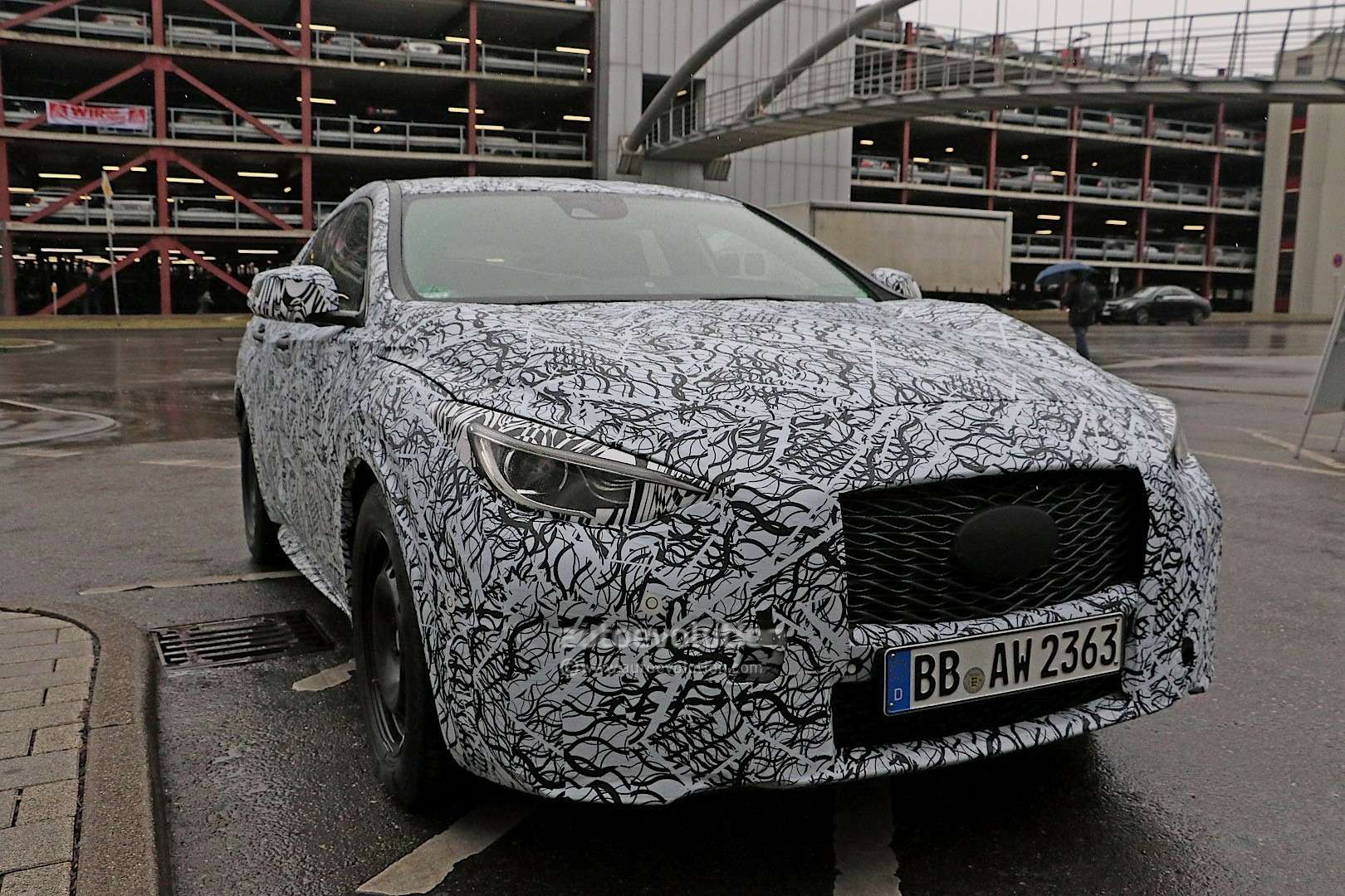 infiniti-q30-confirmed-to-debut-at-the-frankfurt-motor-show-photo-gallery_1