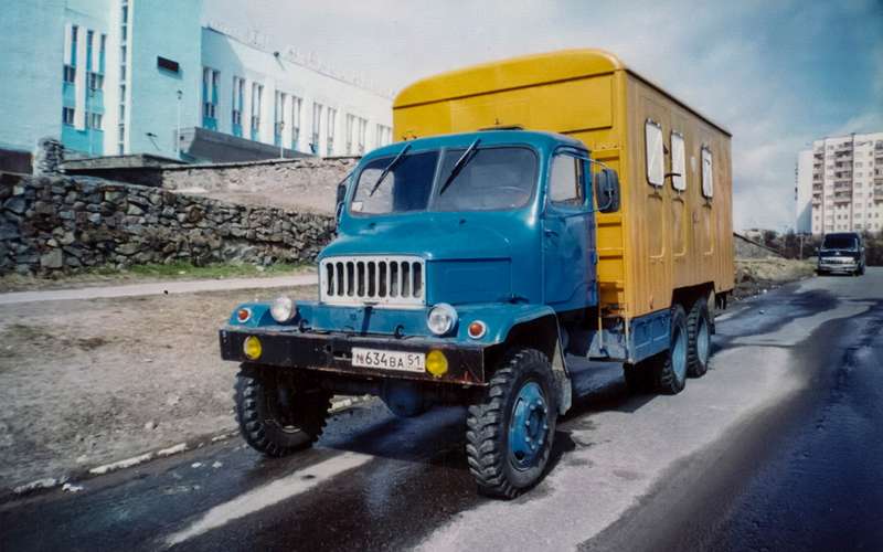 Самые доступные иномарки в СССР — грузовики, конечно!