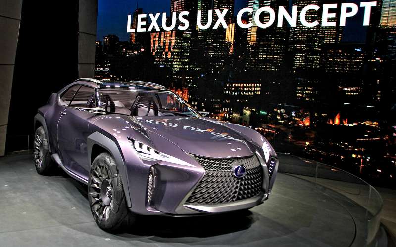 Шоу в японском стиле: Lexus UX показал Парижу, что такое настоящий концепткар
